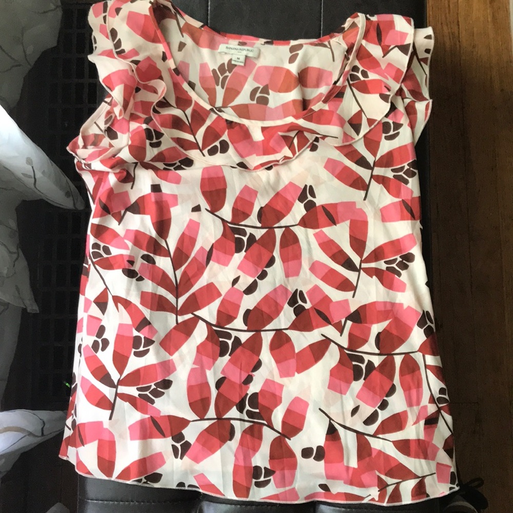 Sleeveless Blouse
